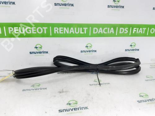 rubber-door-seal-renault-captur-ii-hf_-2020-24160109 main image