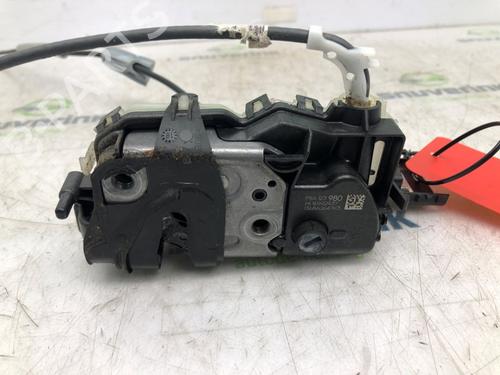 Front right lock CITROËN C3 III (SX) 1.2 THP 110 (SXHNPS, SXHNZT, SXHNZ6) | BP24165965C97 - Image 2