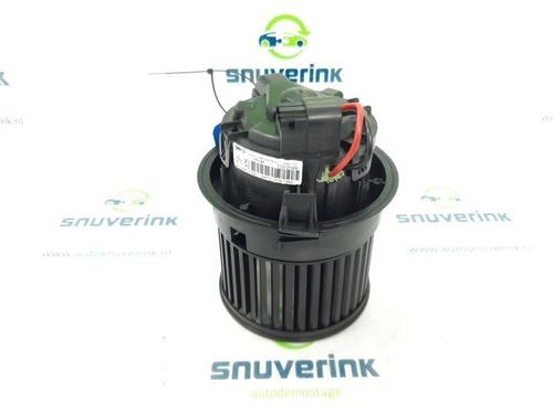 Motor da chauffage PEUGEOT 2008 I (CU_) 1.2 THP 110 / PureTech 110 (110 hp) 17027354