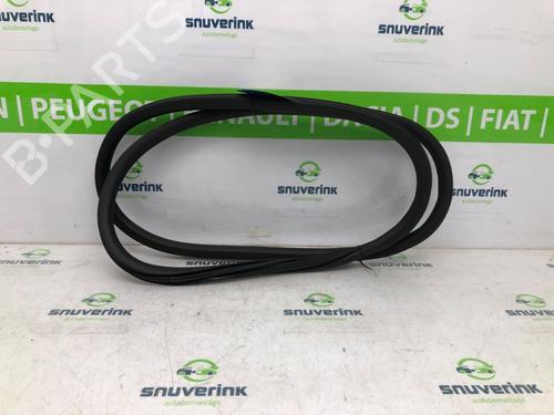 Rubber door seal PEUGEOT 208 II (UB_, UP_, UW_, UJ_) 1.2 PureTech 100 | BP19103459C142 