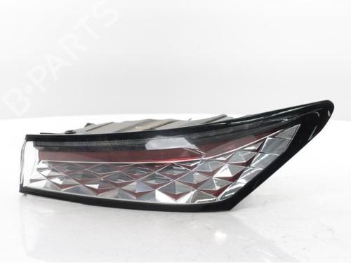 Used Right taillight Right taillight DS DS 9 (X2_) 1.6 E-TENSE 225 (X2DGZR) (225 hp) 40266143 40266143