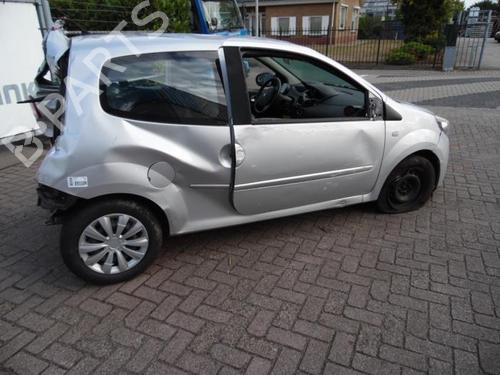 Right front fog light RENAULT TWINGO II (CN0_) 1.2 16V (CN04, CN0B) | BP40576463C31 - Image 7
