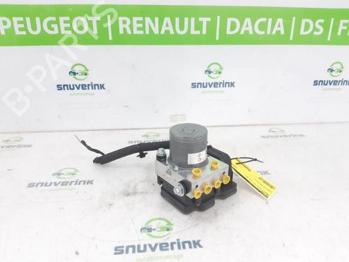 Used ABS pump RENAULT CAPTUR II (HF_) TCe 90 (HFM6) (91 hp) 24160061