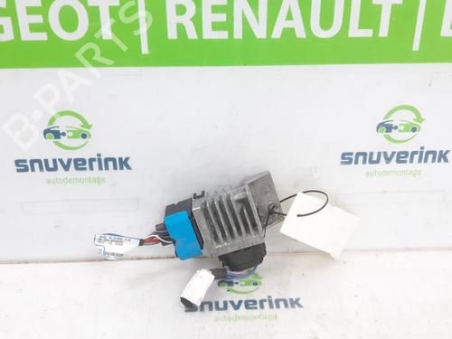 Used Electronic module RENAULT TRAFIC III Van (FG_) 2.0 dCi 170 (FGMM, FGMV) (170 hp) 26238397
