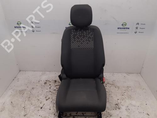 Used Right front seat RENAULT MEGANE III Grandtour (KZ0/1) 1.5 dCi (KZ09, KZ0D, KZ1G, KZ29, KZ14, KZ1W, KZ10, KZ1F,... (110 hp) 31592123