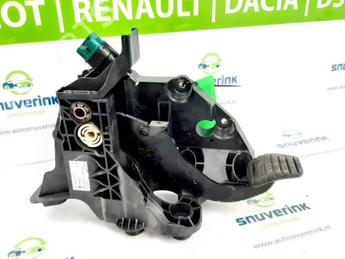 bremsepedal OPEL VIVARO B Van (X82) 1.6 CDTI (05) (140 hp) 17918551