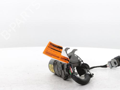 Front wipers mechanism CITROËN C4 CACTUS 1.2 VTi 82 | BP31050272C83