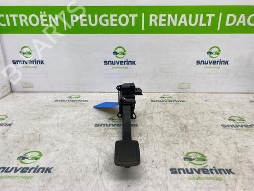 Used Pedal PEUGEOT 3008 II SUV (MC_, MR_, MJ_, M4_) 1.2 THP/ PureTech 130 (MRHNSM, MRHNSU, MRHNSJ, MRHNYW,... (131 hp) 21193548
