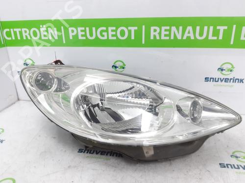 Højre forlygte PEUGEOT 1007 (KM_) 1.4 HDi (68 hp) 21195639
