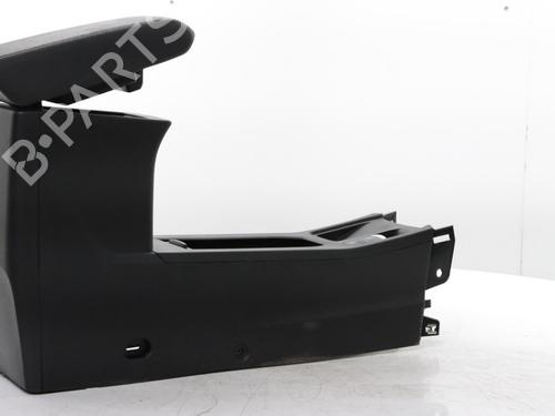 Armrest / Center console RENAULT CLIO V (B7_) 1.0 TCe 90 (B7MT) | BP31050206I20