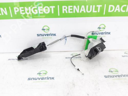 Vergrendeling links voor OPEL CORSA F (P2JO) 1.2 (68) (75 hp) 17764076