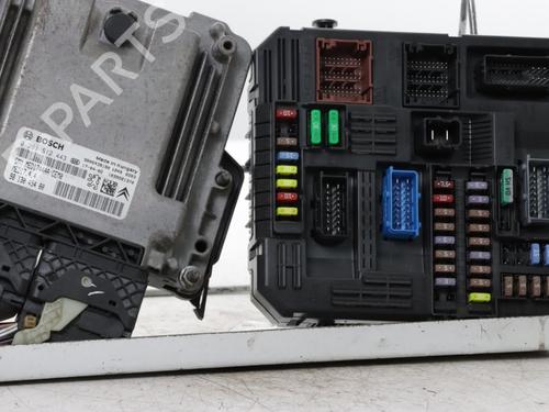 engine-control-unit-ecu-citroen-c4-picasso-ii-2013-36806224 main image