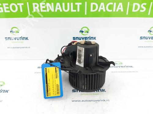 Ventilator motor PEUGEOT EXPERT Van (VF3A_, VF3U_, VF3X_) 2.0 HDi 165 (163 hp) 15295429