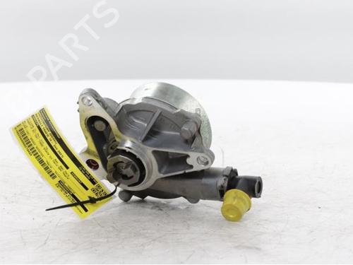 Used Vacuum pump Vacuum pump RENAULT TRAFIC III Van (FG_) 2.0 dCi 120 (FGMN) (120 hp) 34565774 34565774