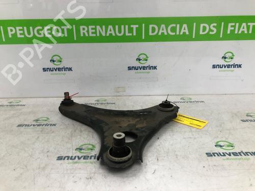 Used Right front suspension arm RENAULT TWINGO III (BCM_, BCA_) 1.0 SCe 70 (71 hp) 19413244