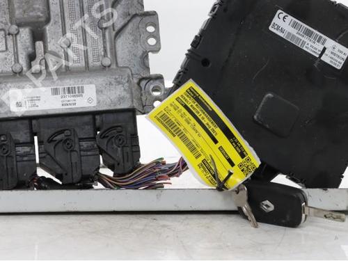 engine-control-unit-ecu-renault-master-iii-platformchassis-ev-hv-uv-2010-40542927 main image