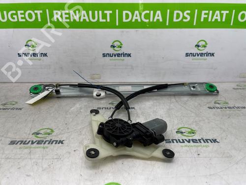Alzavetro anteriore sinistro RENAULT MASTER III Van (FV) 2.3 dCi 180 FWD (FV04, FV07) (179 hp) 24988883