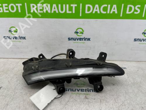 Used Left daytime light PEUGEOT 2008 II (UD_, US_, UY_, UJ_, UR_, UC_) 1.2 PureTech 130 (USHNS, URHNS) (130 hp) 26488703