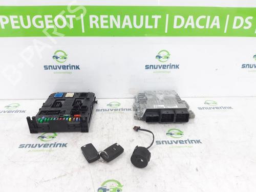 Used Engine control unit (ECU) PEUGEOT 5008 (0U_, 0E_) 1.6 HDi (112 hp) 20499968