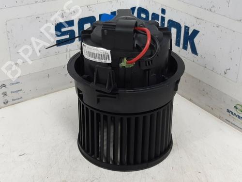 Used Heater blower motor PEUGEOT 208 I (CA_, CC_) 1.6 VTi (120 hp) 13324115