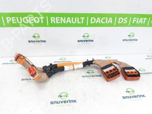 Used Wiring harness Wiring harness RENAULT ARKANA I (LCM_, LDN_) 1.6 E-TECH 145 (LDMU) (143 hp) 40572185 40572185