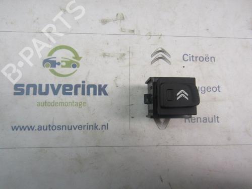 Used Switch Switch 17190682 17190682