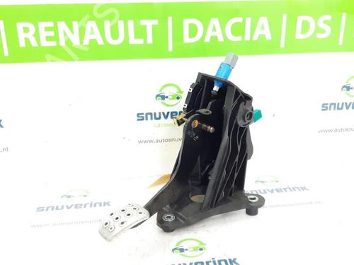 Used Clutch pedal Clutch pedal 17763797 17763797