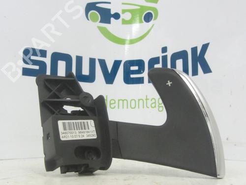 Used Steering wheel controls CITROËN C4 Grand Picasso I (UA_) 2.0 HDi 138 (136 hp) 13188092