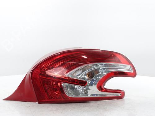 Used Right taillight Right taillight PEUGEOT 208 I (CA_, CC_) 1.0 VTi (68 hp) 31960577 31960577