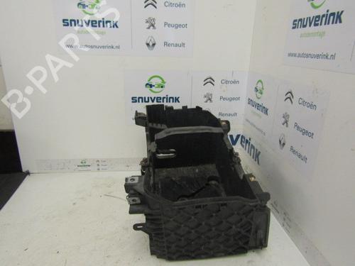 Used Support Support RENAULT MEGANE III Grandtour (KZ0/1) 1.5 dCi (KZ0C, KZ1A) (90 hp) 13189444 13189444