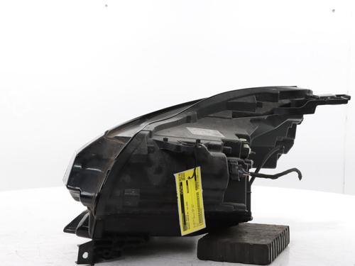 Right headlight RENAULT CAPTUR II (HF_) TCe 90 (HFM6) | BP31261383C29