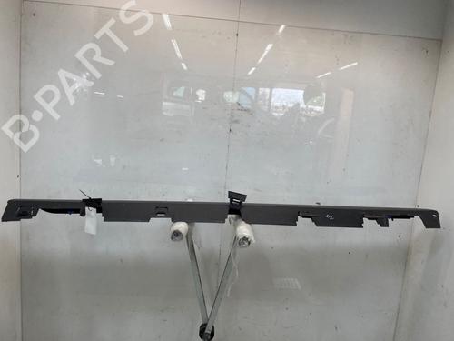 Used Right sideskirt Right sideskirt 38347663 38347663