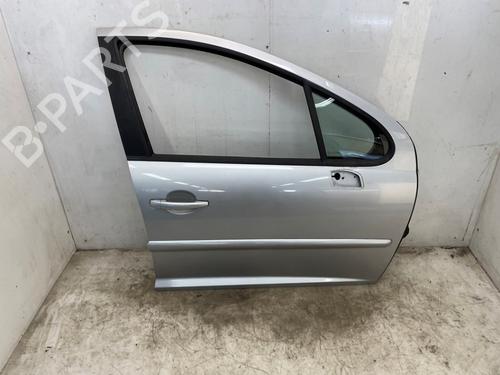 Used Right front door Right front door 38272395 38272395