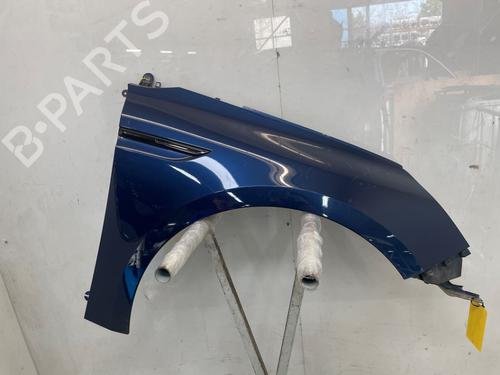 right-front-fenders-renault-megane-iv-grandtour-k9amn_-2016-30759089 main image