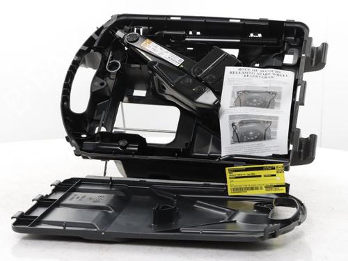 jack-kit-renault-trafic-iii-van-fg_-2014-34423559 main image