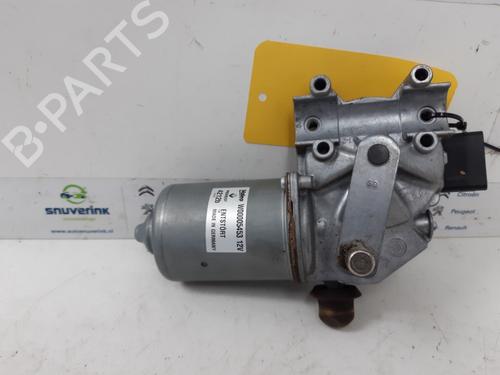 Used Front wiper motor RENAULT MASTER III Van (FV) 2.3 dCi 125 FWD (FV0C, FV0D, FV0G, FV0H, FV0J, FV0K) (125 hp) 15294992