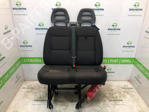 Used Right front seat PEUGEOT BOXER Van 2.0 BlueHDi 130 (130 hp) 24160475