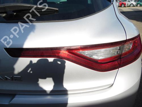 Used Right taillight RENAULT MEGANE IV Hatchback (B9A/M/N_) 1.5 dCi 110 (B9A3) (110 hp) 28288423