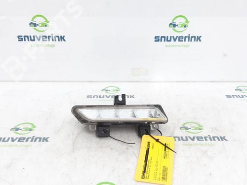 Used Right daytime light Right daytime light RENAULT CLIO IV (BH_) 0.9 TCe 90 (BHNF, BHMA, BHMH, BHJK, BHJR) (90 hp) 10806473 10806473