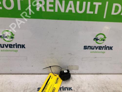 Used Switch RENAULT CAPTUR I (J5_, H5_) 1.2 TCe 120 (118 hp) 16409952