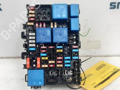 Used Fuse box Fuse box 26279522 26279522