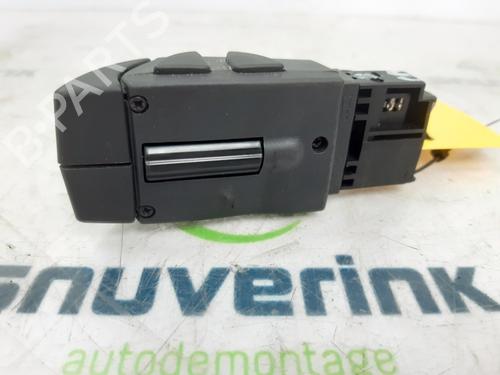 Steering wheel controls DACIA SANDERO II TCe 90 (B8M1, B8MA, B8AC) | BP19103007E15 
