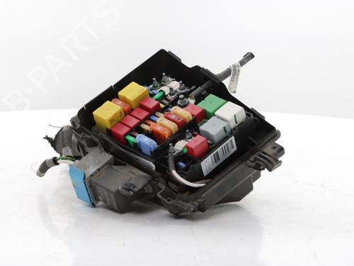 Used Fuse box Fuse box OPEL GRANDLAND / GRANDLAND X (A18, P1UO) 1.5 Turbo D (75) (131 hp) 39267700 39267700