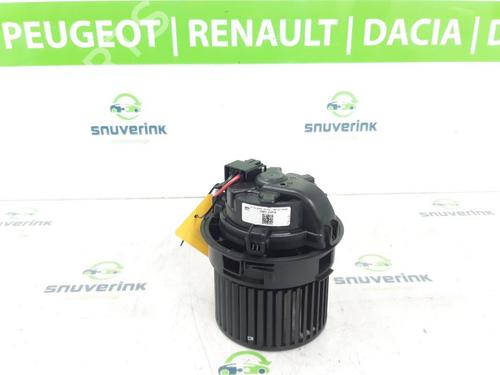Used Heater blower motor Heater blower motor RENAULT ARKANA I (LCM_, LDN_) 1.6 E-TECH 145 (LDMU) (143 hp) 18028582 18028582
