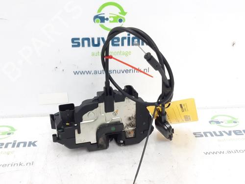 Used Front right lock RENAULT CLIO III (BR0/1, CR0/1) 1.2 16V (BR02, BR0J, BR11, CR02, CR0J, CR11) (75 hp) 17763802
