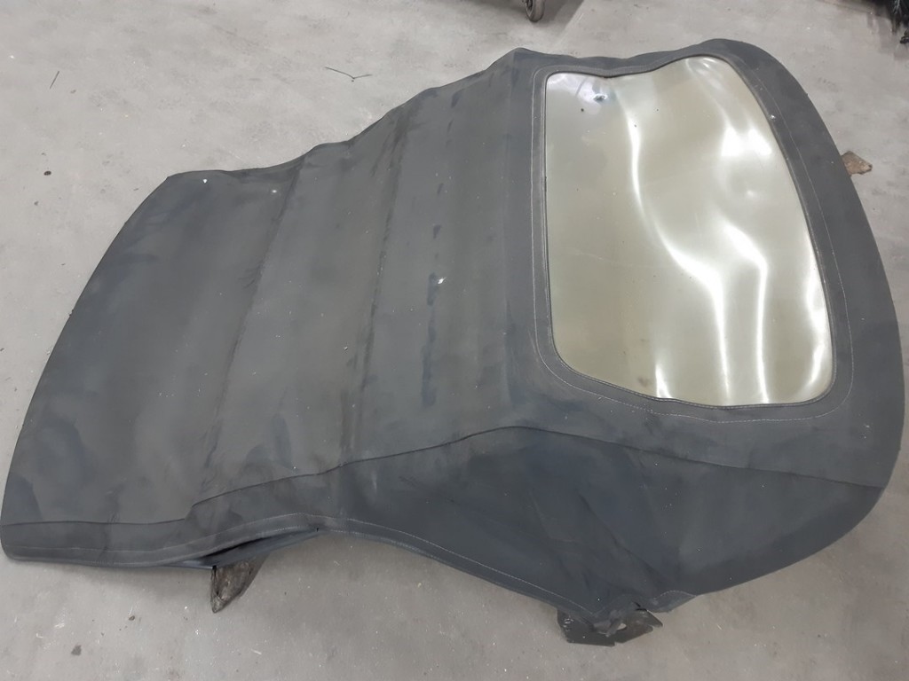 Kit De 4 Bavettes Pour Peugeot 306 Cabriolet (1997-2002) - Neuf, Noir, Fixation Boulonnée