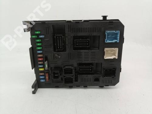 Used Fuse box Fuse box CITROËN C4 Coupe (LA_) 1.6 HDi (90 hp) 9288328 9288328
