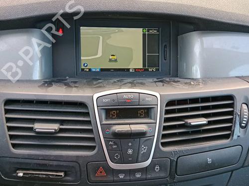 Fuse box RENAULT LAGUNA III (BT0/1)  | BP23400254E1 