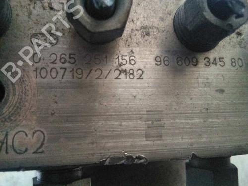 ABS pump CITROËN C4 Grand Picasso I (UA_)  | BP4927592M43 