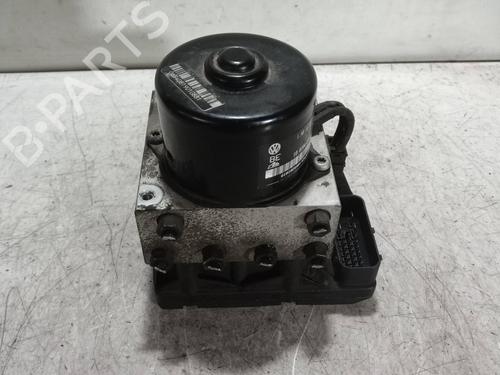 Used ABS pump VW GOLF IV (1J1) [1997-2008]  6549936